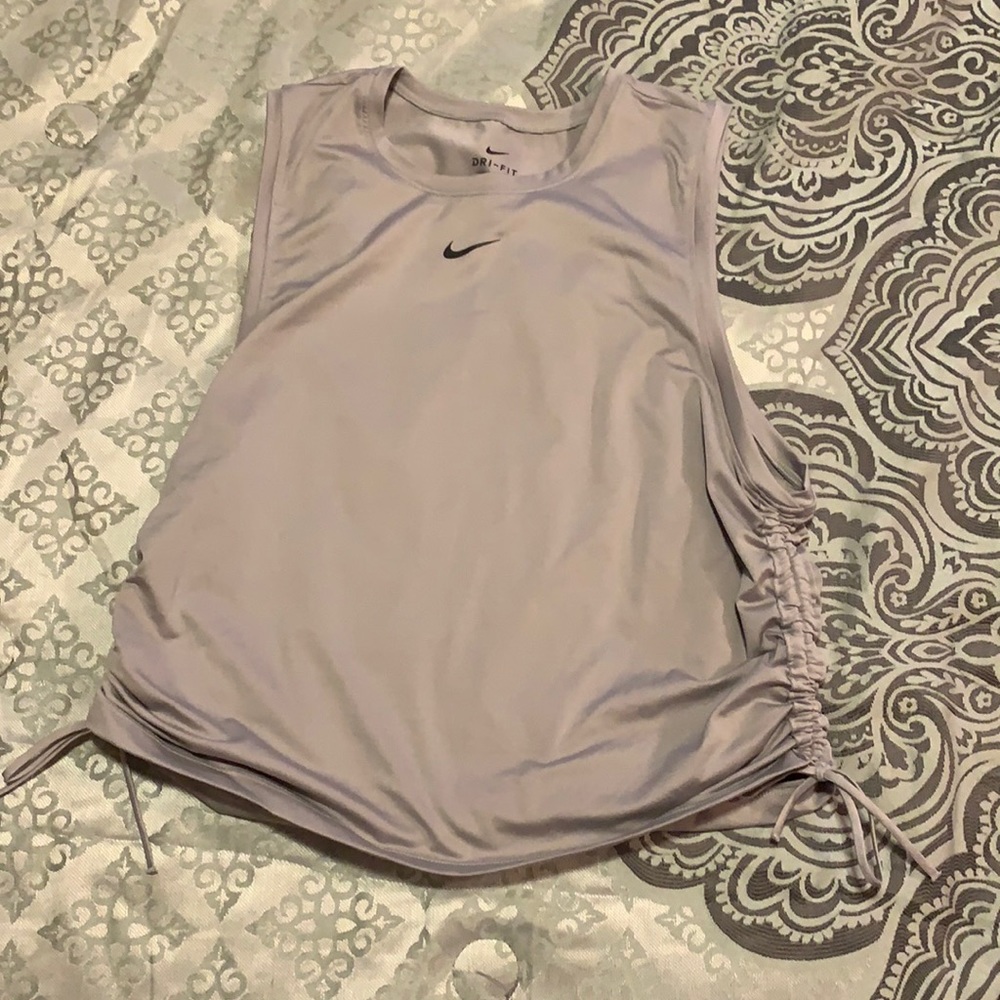Nike cropped tank top